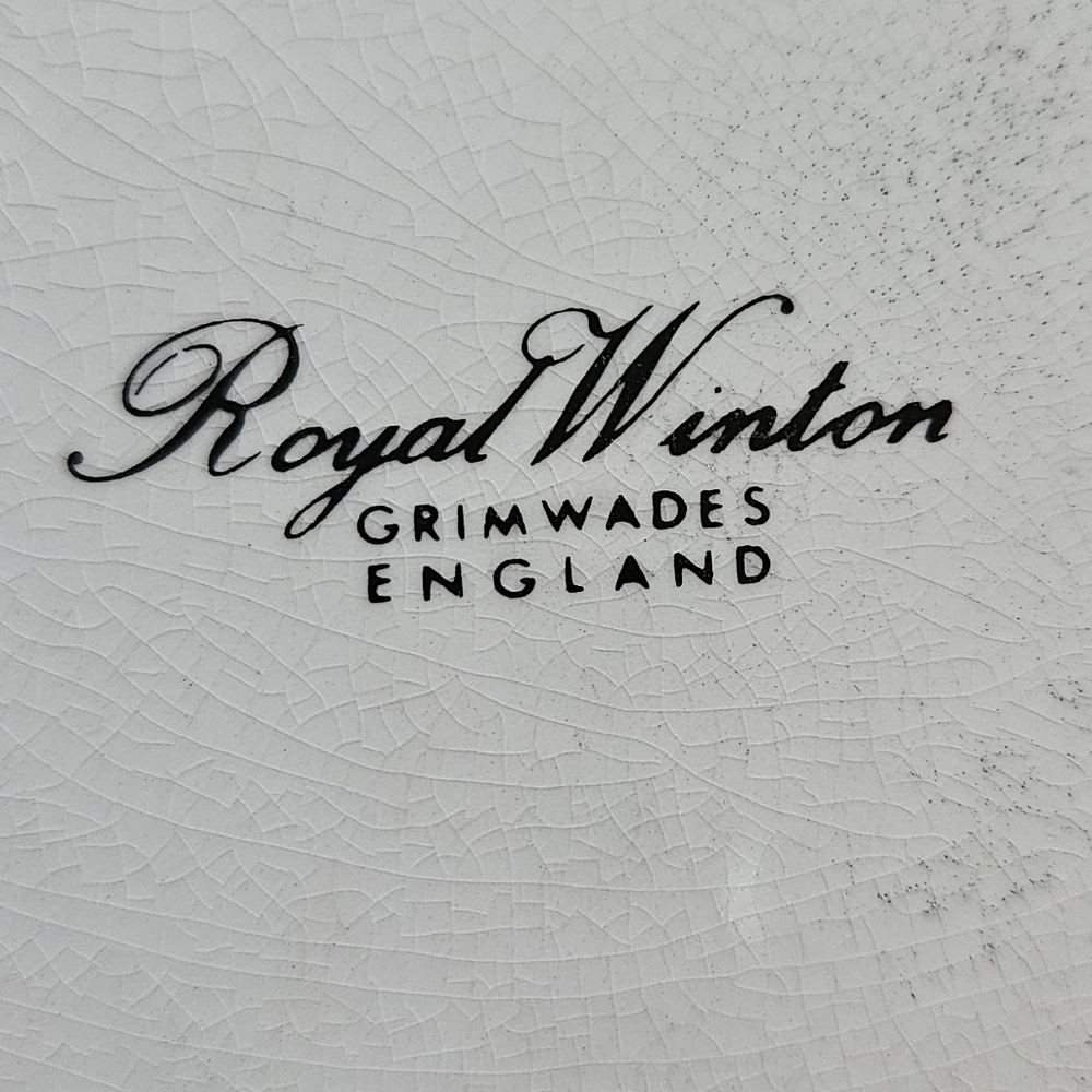 Vintage Royal Winton Canada Centennial Souvenir Plate - Picture 5 of 5